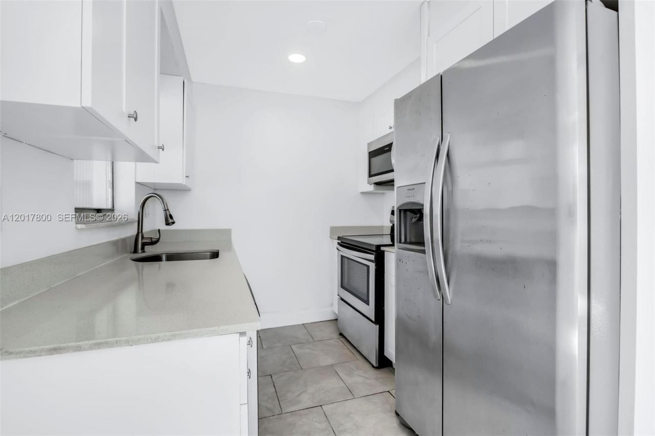 1296 W 36th St , Riviera Beach, FL 33404 Photo
