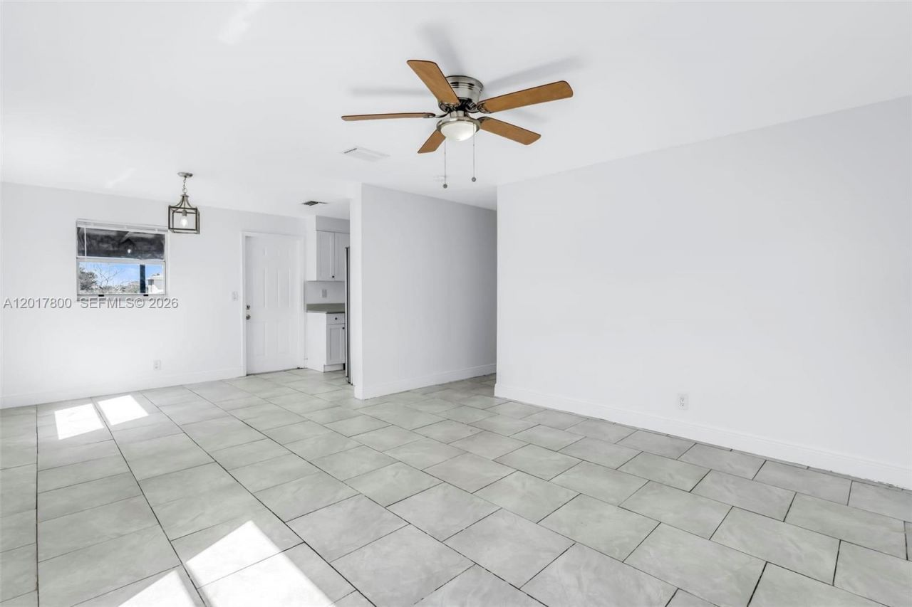1296 W 36th St , Riviera Beach, FL 33404 Photo