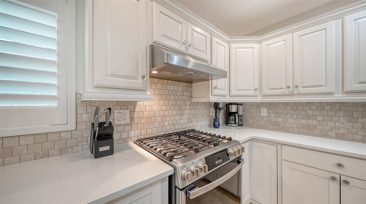 3708 Sandspur Lane, Nokomis, FL 34275 Photo