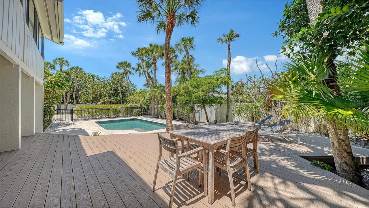 3708 Sandspur Lane, Nokomis, FL 34275 Photo