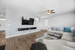 932 Laurens Mill Dr. photo 4