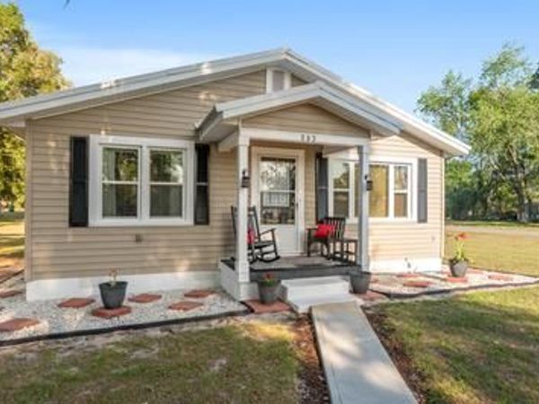 503 NE 1st St, Chiefland, FL 32626