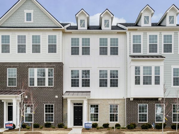 14524 Elsmere Lane , Carmel, IN 46074