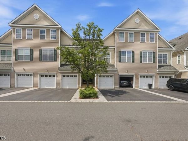 27 Patriots Path, South Bound Brook, NJ 08880
