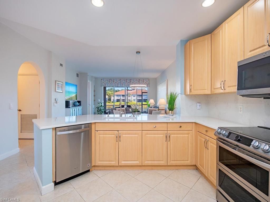3049 Driftwood Way, Unit 3803, Naples, FL 34109 Photo
