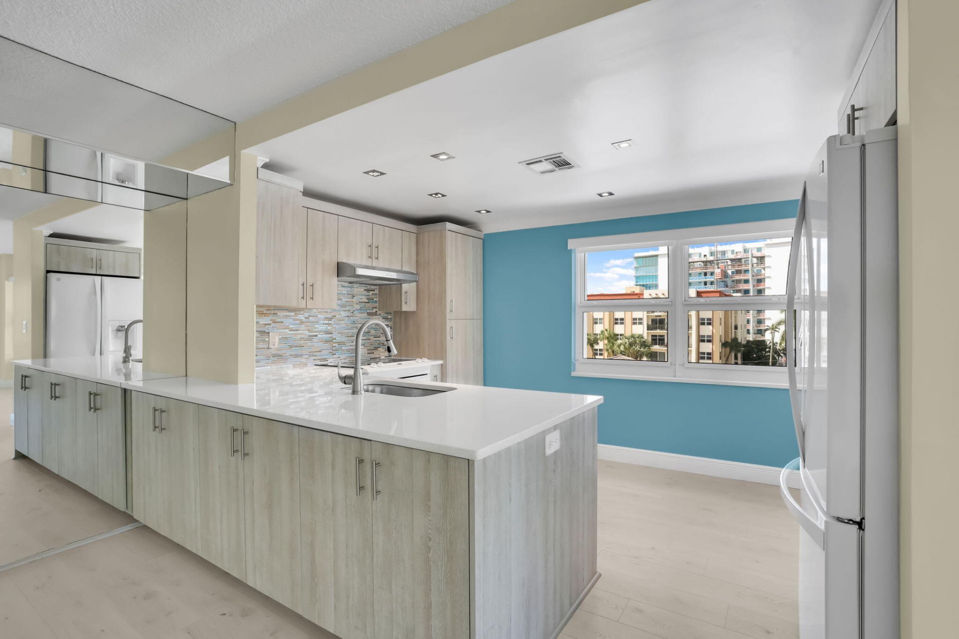 405 N Ocean Boulevard, Unit 329, Pompano Beach, FL 33062 Photo