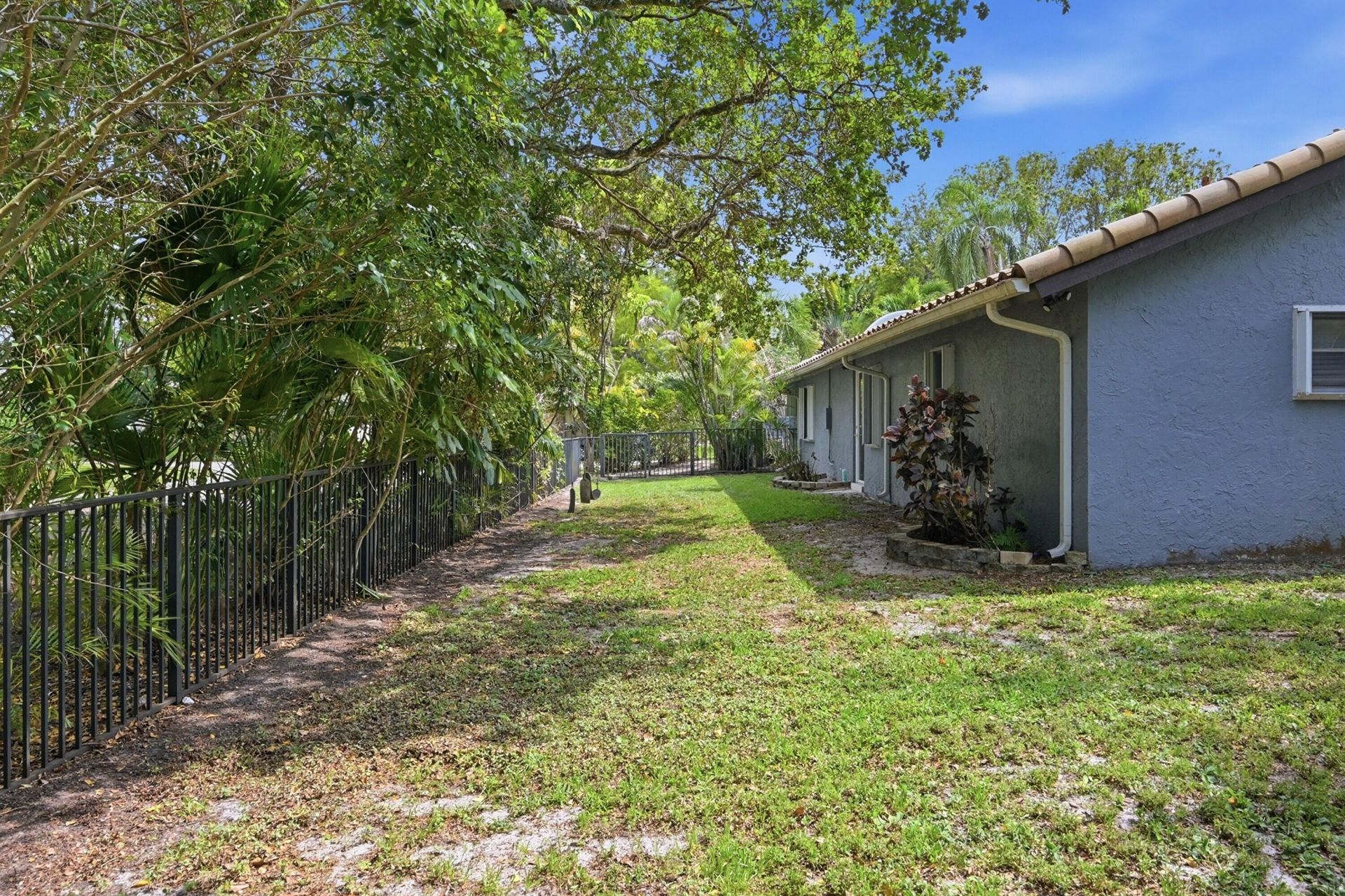 9033 NW 47th Court, Coral Springs, FL 33067 Photo