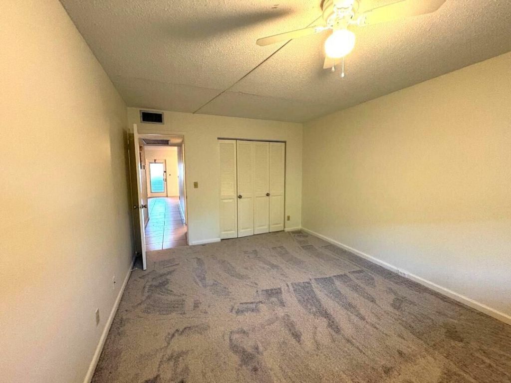 1019 Newport G, Deerfield Beach, FL 33442 Photo