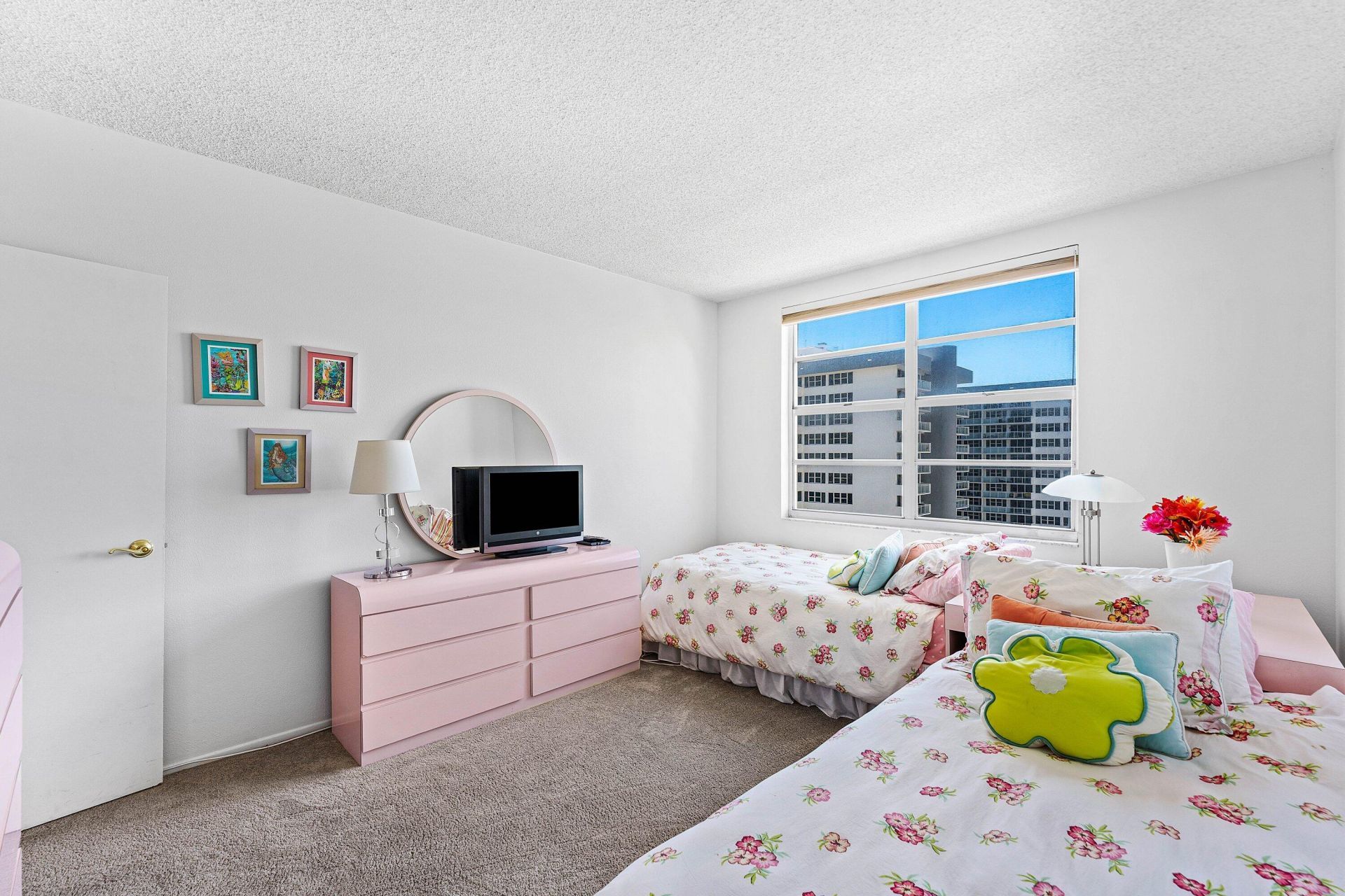1980 S Ocean Drive, Unit 18q, Hallandale Beach, FL 33009 Photo