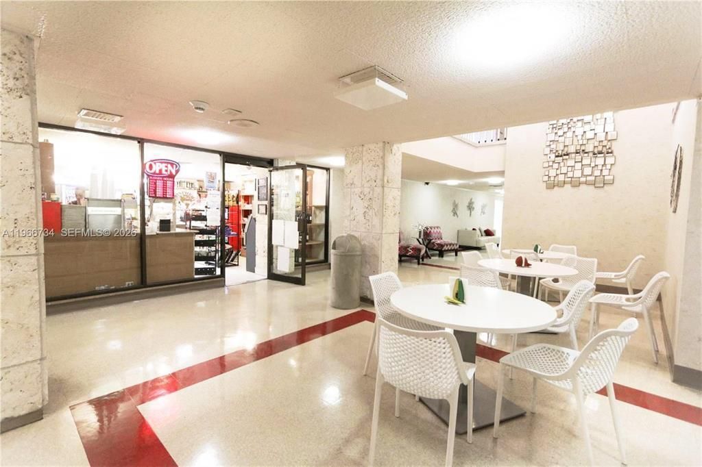 1980 S Ocean Drive, Unit 18q, Hallandale Beach, FL 33009 Photo