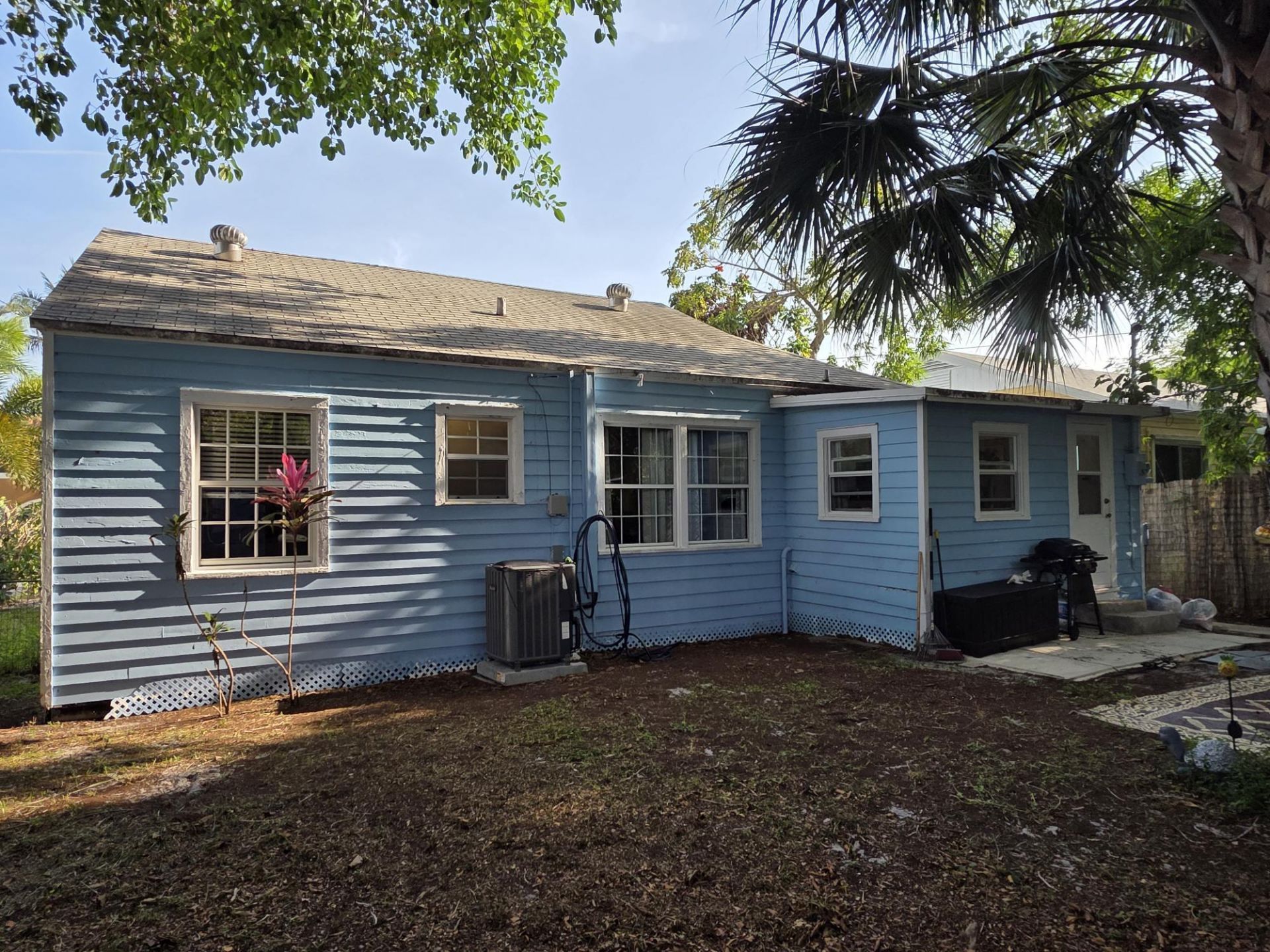 819 Valley Forge Road, West Palm Beach, FL 33405 Photo