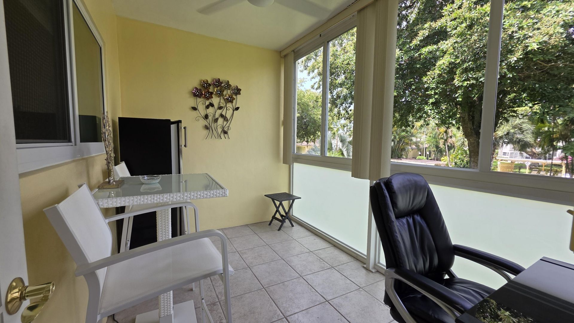 5161 W Oakland Park Boulevard, Unit 206, Lauderdale Lakes, FL 33313 Photo