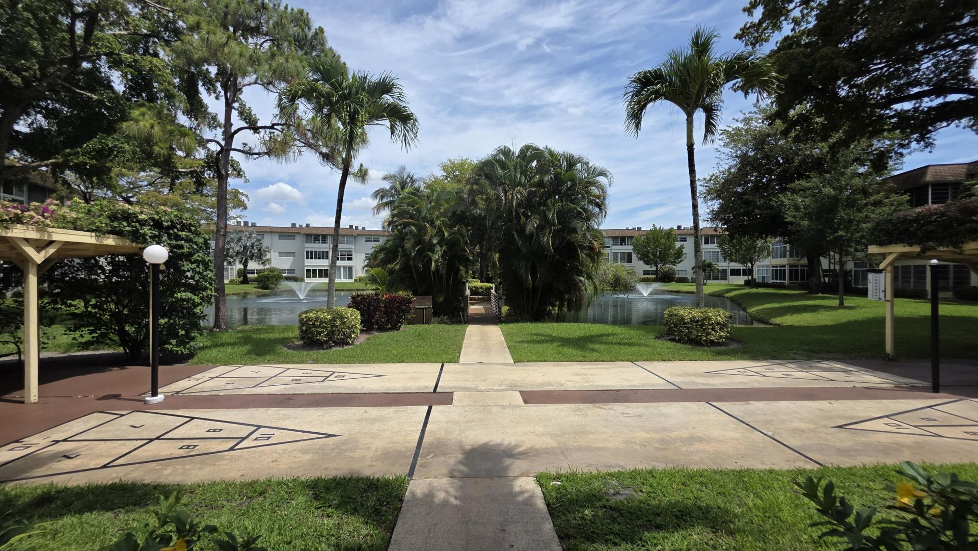 5161 W Oakland Park Boulevard, Unit 206, Lauderdale Lakes, FL 33313 Photo