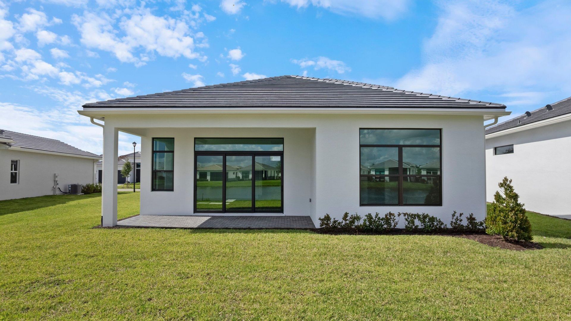 8290 SW Valsovano Way, Port Saint Lucie, FL 34987 Photo