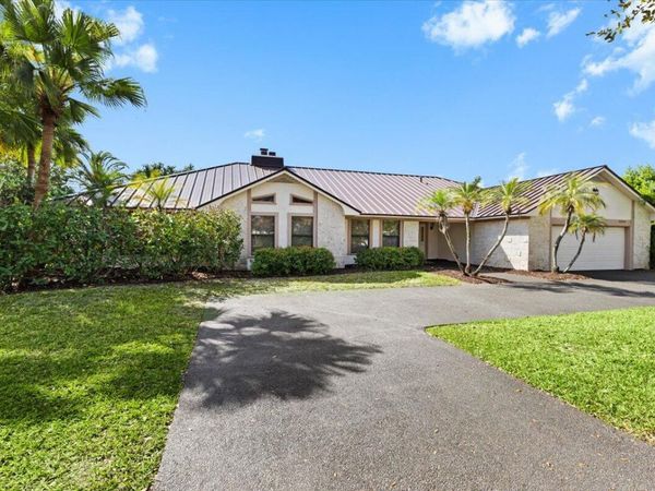 2350 NW 105th Terrace, Coral Springs, FL 33065