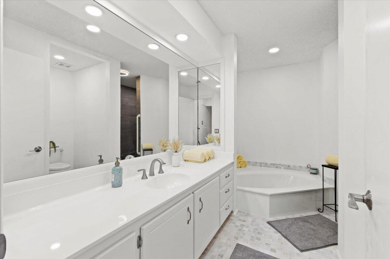 2350 NW 105th Terrace, Coral Springs, FL 33065 Photo