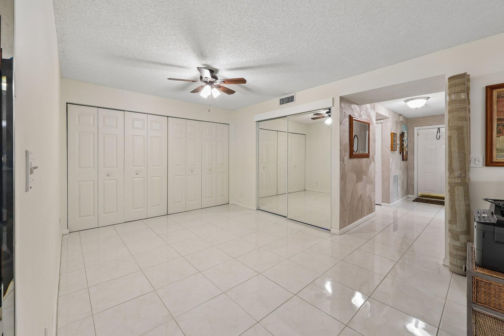 9681 E Sills Dr E, Unit 102, Boynton Beach, FL 33437 Photo