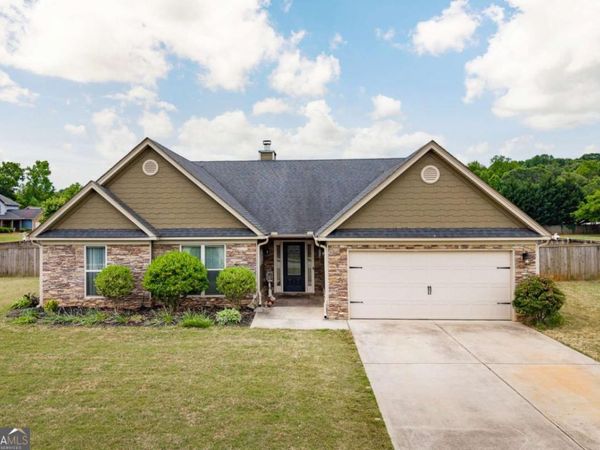 19 Lake Point Court, Jefferson, GA 30549