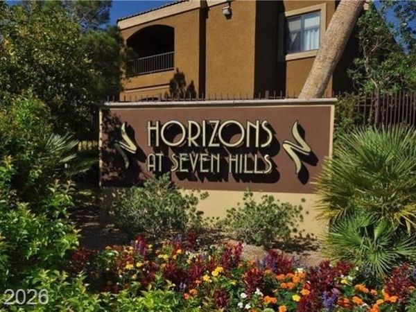 950 Seven Hills Drive, Unit 1422, Henderson, NV 89052