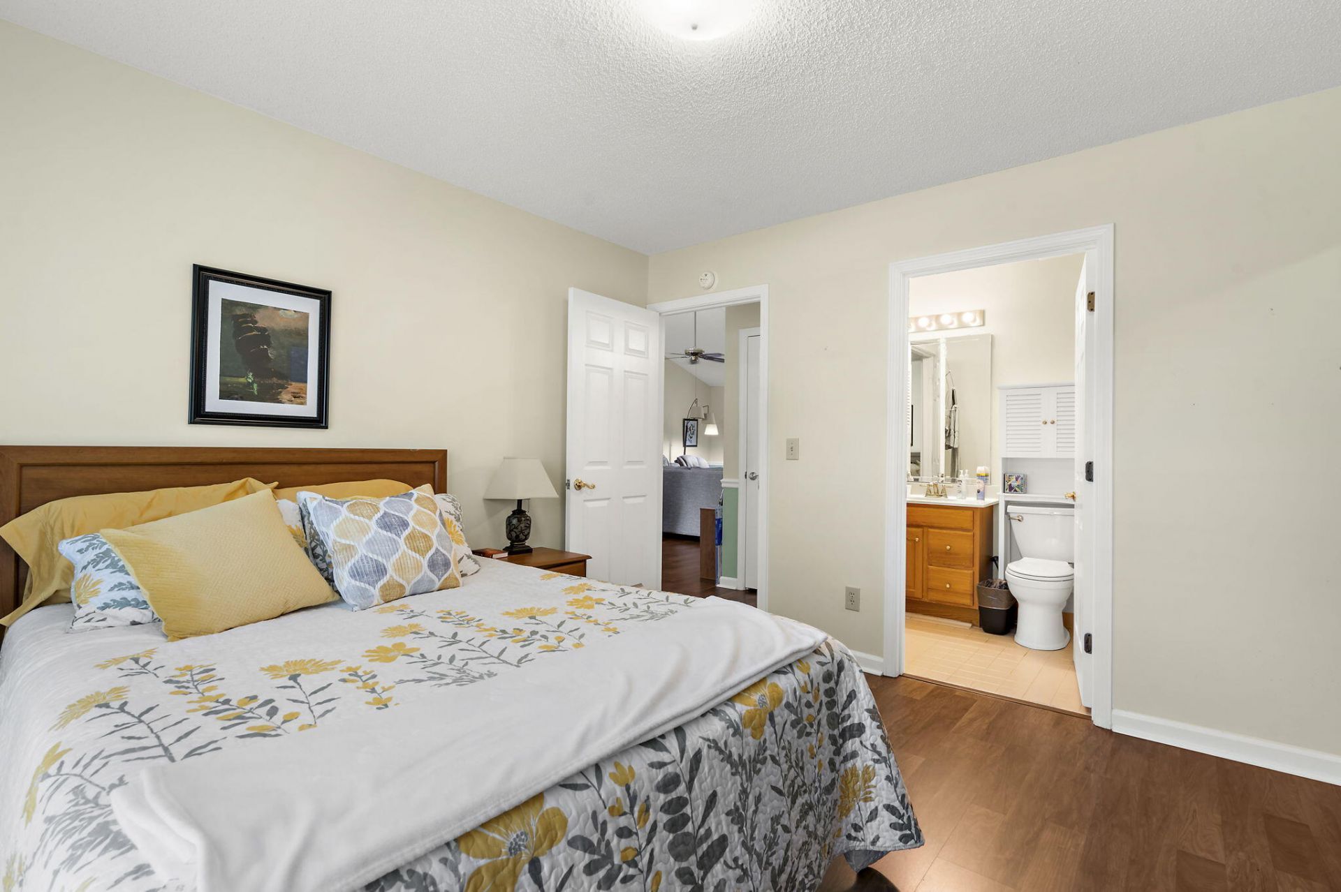 2422 Hansard Drive Photo 20
