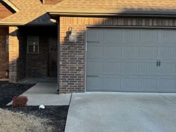 1803 SW Stonegrove Road, Bentonville, AR 72713