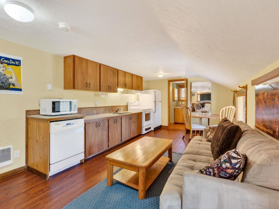 Property Image 61