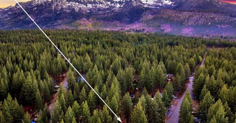 686 Cayuga Street, South Lake Tahoe, CA 96150 Photo