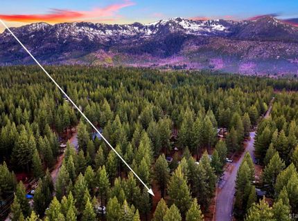 686 Cayuga Street, South Lake Tahoe, CA 96150 Photo