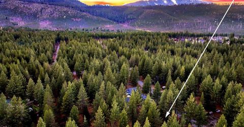 686 Cayuga Street, South Lake Tahoe, CA 96150 Photo