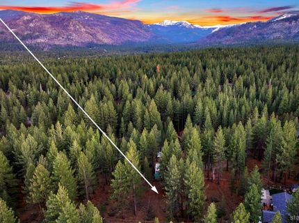 686 Cayuga Street, South Lake Tahoe, CA 96150 Photo