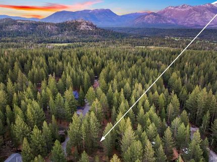 686 Cayuga Street, South Lake Tahoe, CA 96150 Photo