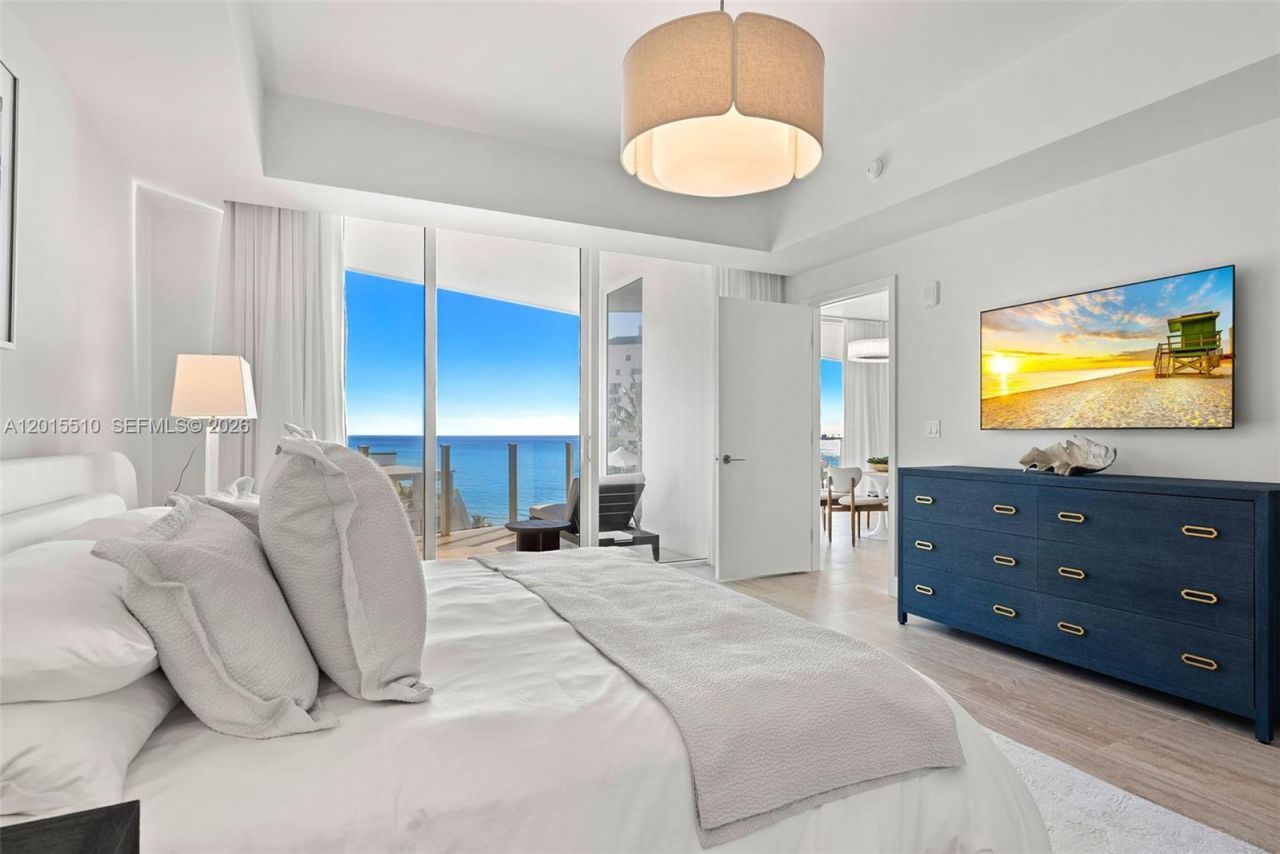525 N Fort Lauderdale Beach Blvd, Unit 702, Fort Lauderdale, FL 33304 Photo