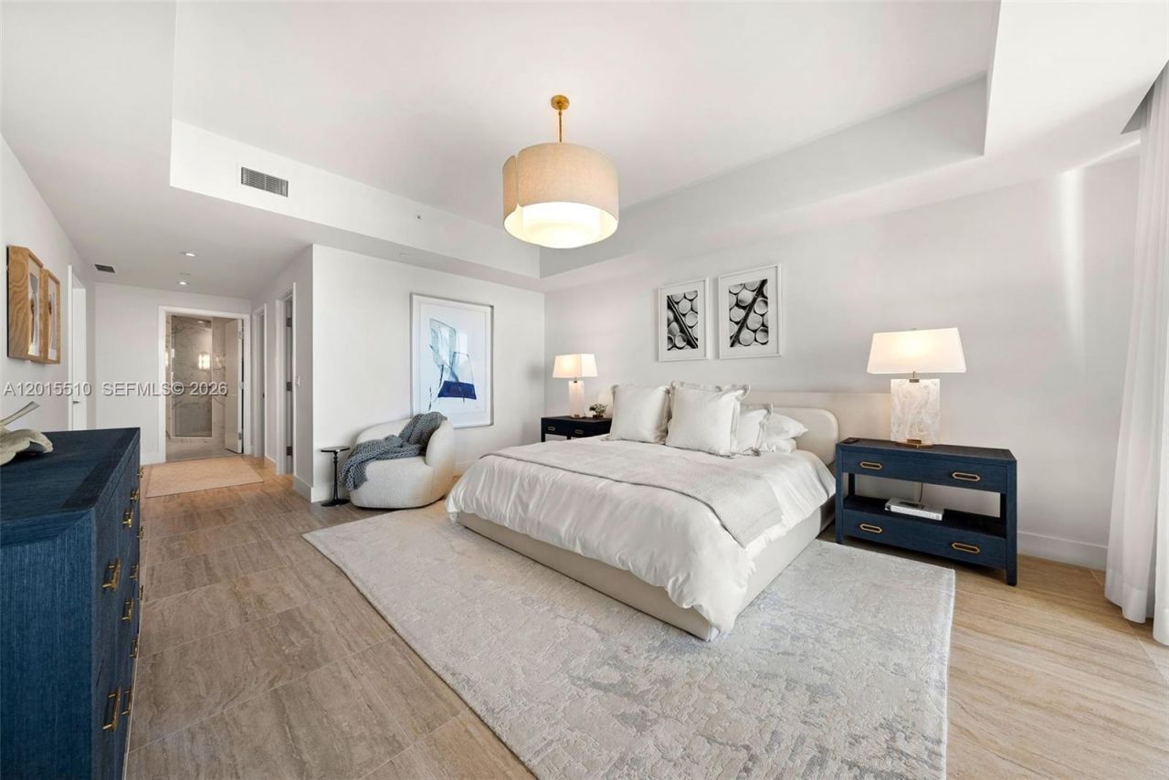 525 N Fort Lauderdale Beach Blvd, Unit 702, Fort Lauderdale, FL 33304 Photo