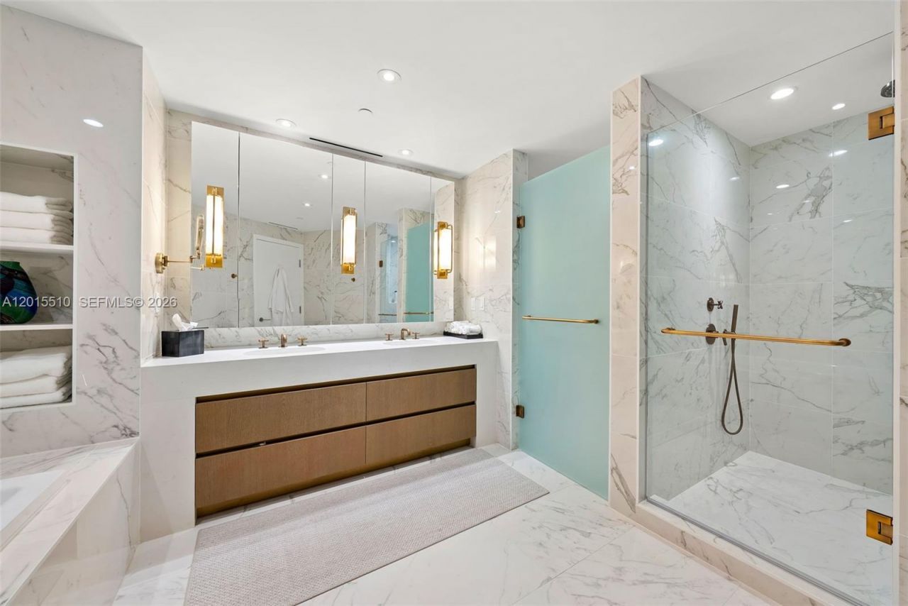 525 N Fort Lauderdale Beach Blvd, Unit 702, Fort Lauderdale, FL 33304 Photo