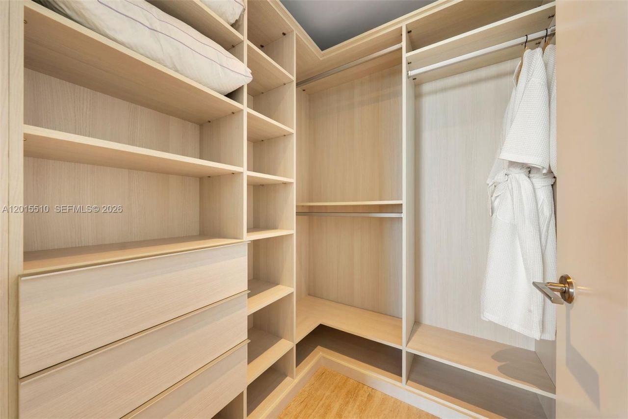 525 N Fort Lauderdale Beach Blvd, Unit 702, Fort Lauderdale, FL 33304 Photo