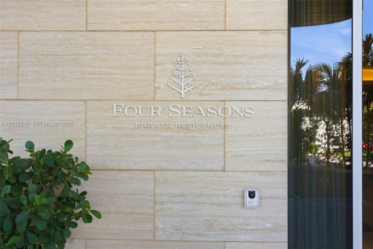 525 N Fort Lauderdale Beach Blvd, Unit 702, Fort Lauderdale, FL 33304 Photo