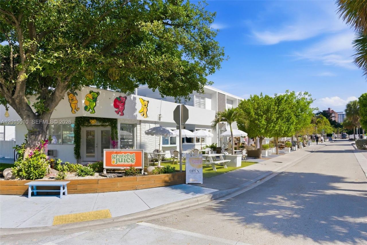 525 N Fort Lauderdale Beach Blvd, Unit 702, Fort Lauderdale, FL 33304 Photo