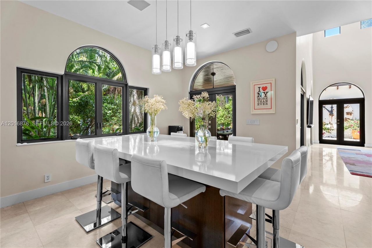 8550 Old Cutler Rd , Coral Gables, FL 33143 Photo