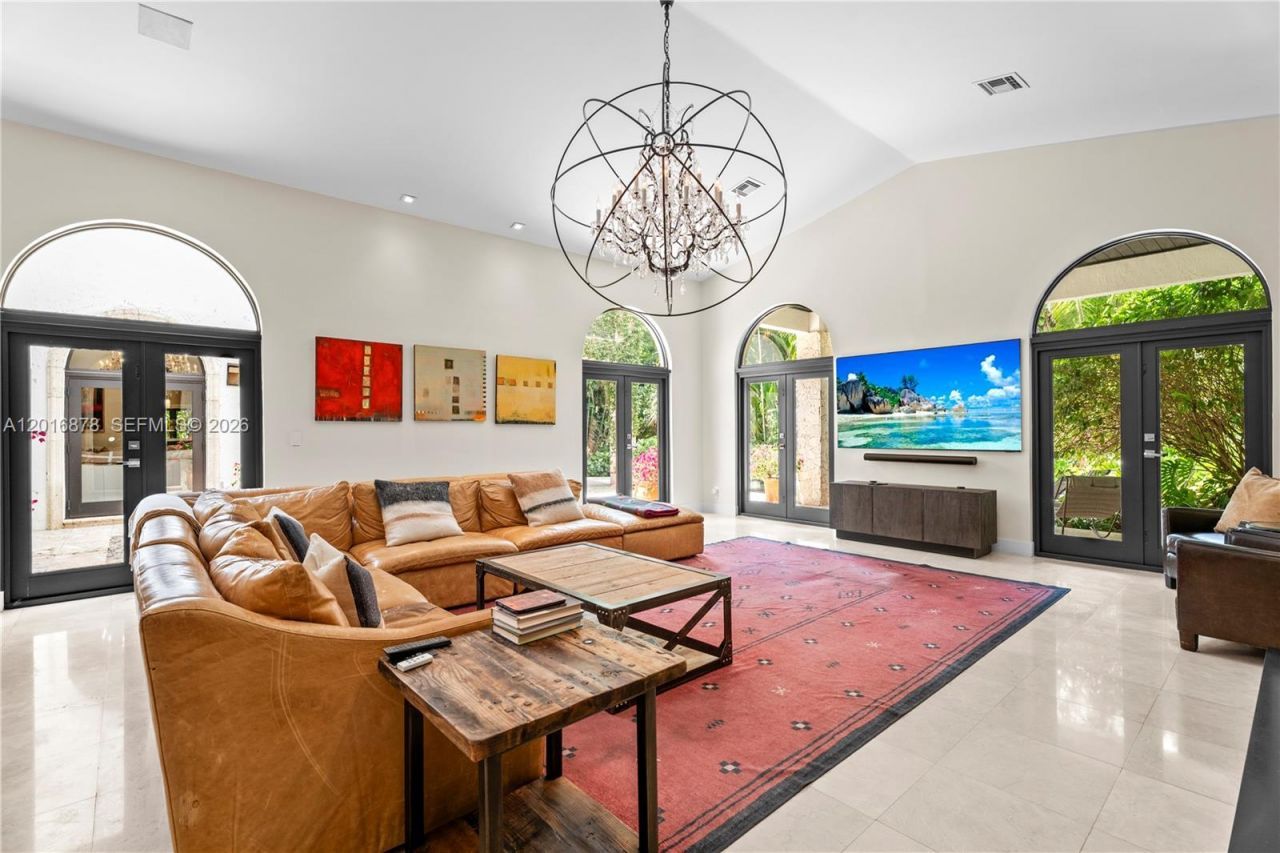 8550 Old Cutler Rd , Coral Gables, FL 33143 Photo