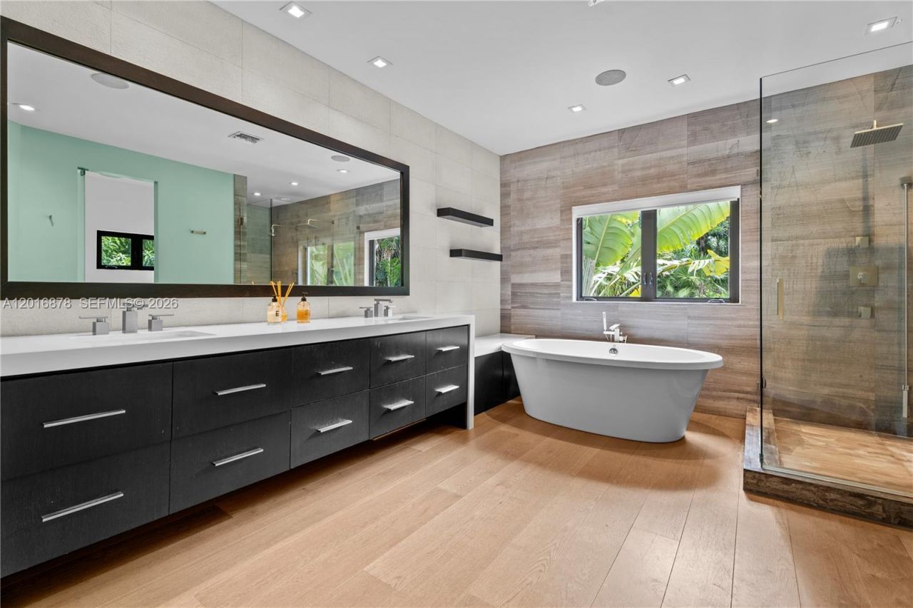 8550 Old Cutler Rd , Coral Gables, FL 33143 Photo