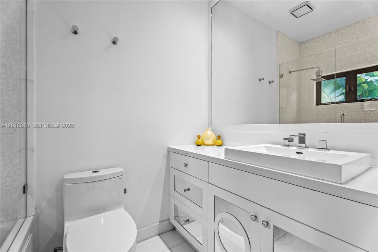 8550 Old Cutler Rd , Coral Gables, FL 33143 Photo