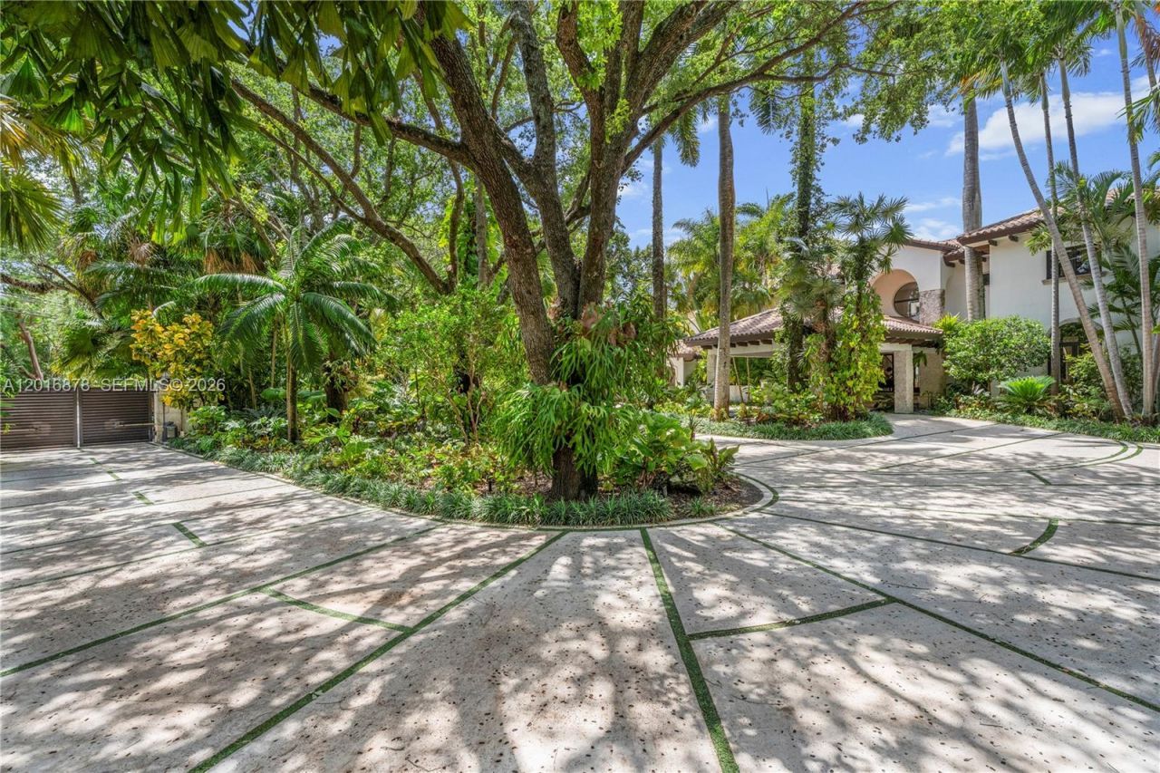 8550 Old Cutler Rd , Coral Gables, FL 33143 Photo