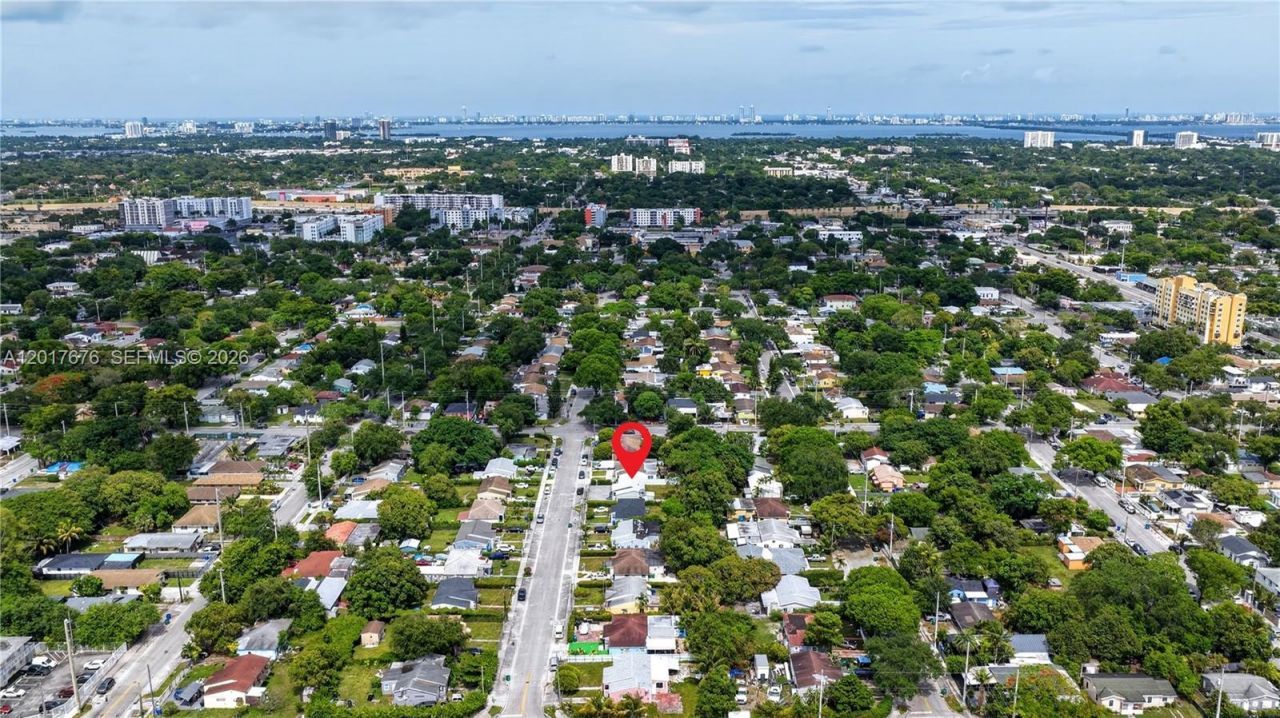 1130 NW 57th St, Miami, FL 33127 Photo