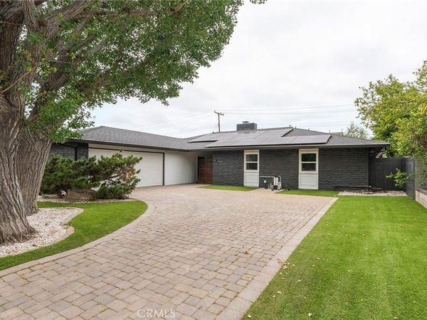 521 W Memory, Santa Ana, CA 92706