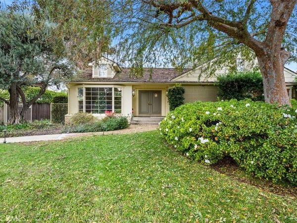 1573 Oak Grove Ave., San Marino, CA 91108