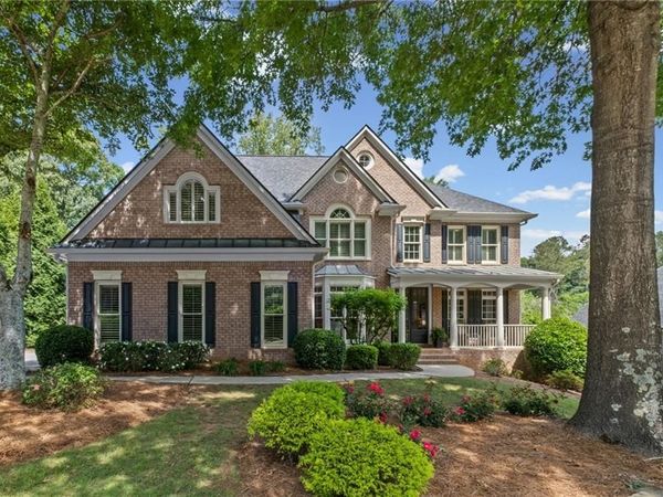402 Greyfield Dr., Canton, GA 30115