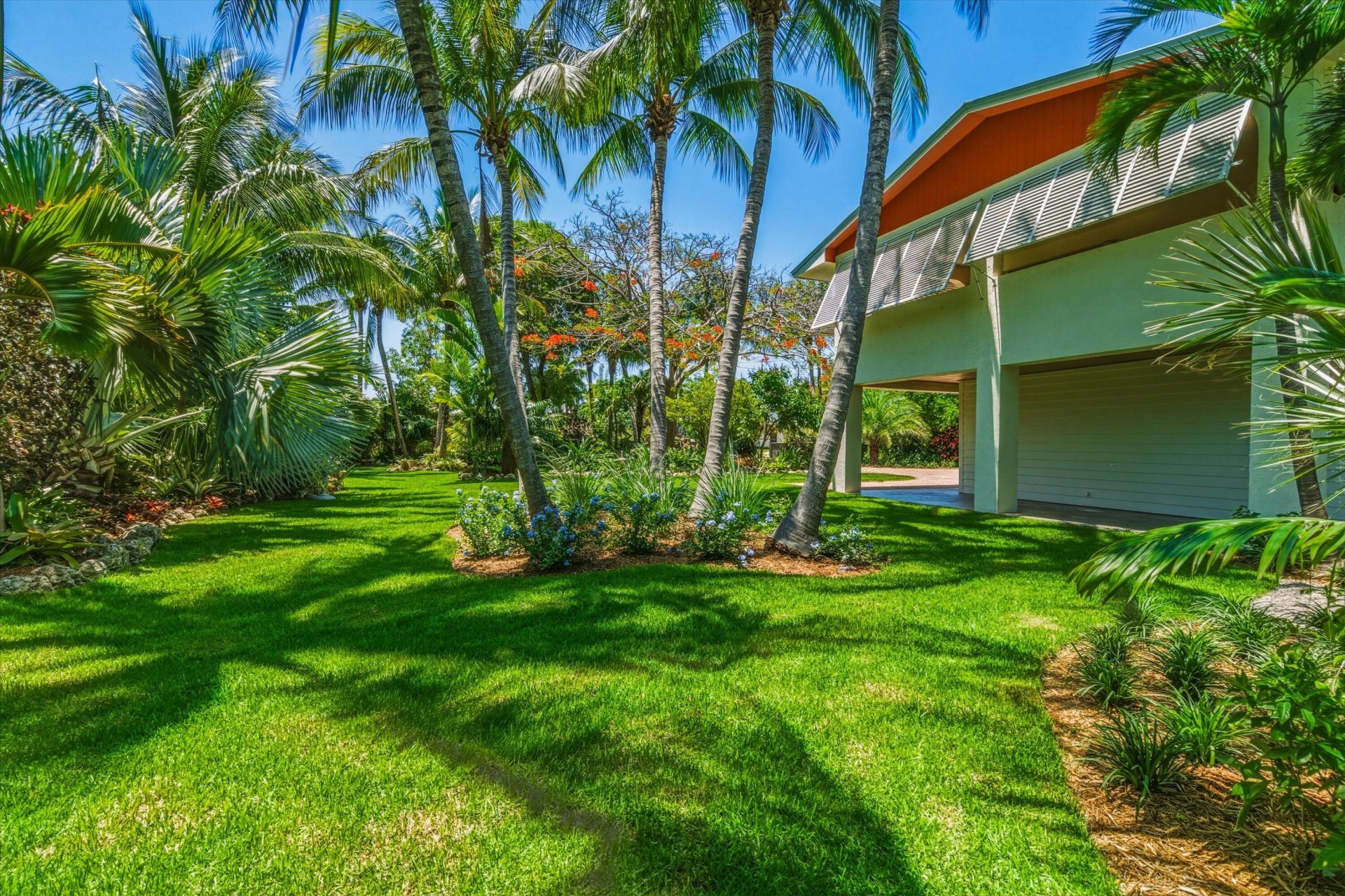 123 Venetian Way, Sugarloaf, FL 33042 Photo