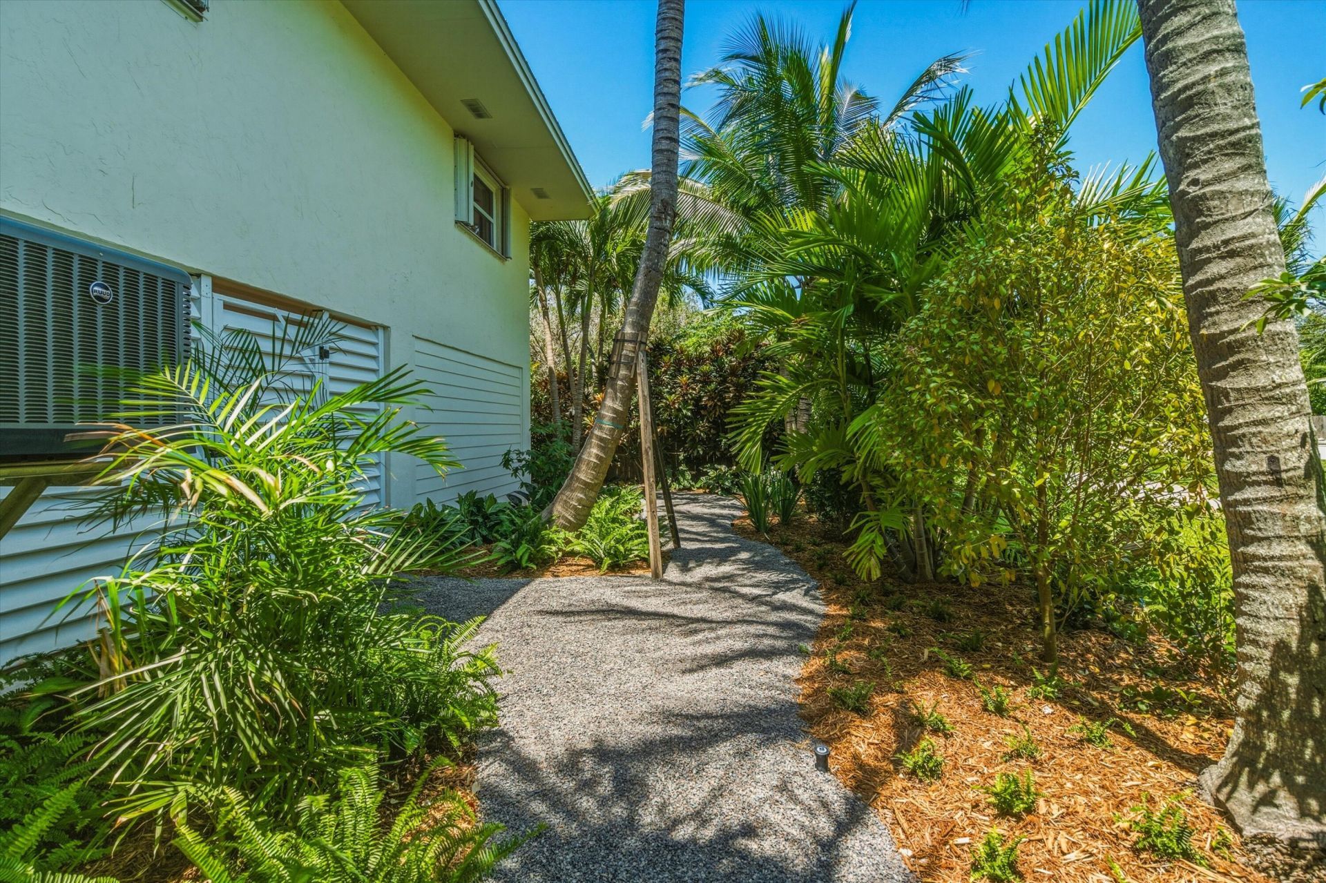 123 Venetian Way, Sugarloaf, FL 33042 Photo
