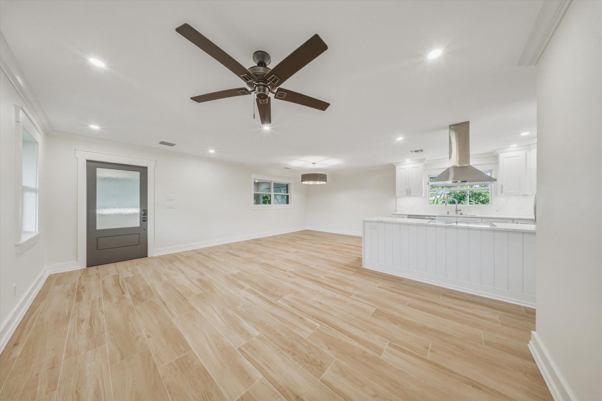 123 Venetian Way, Sugarloaf, FL 33042 Photo