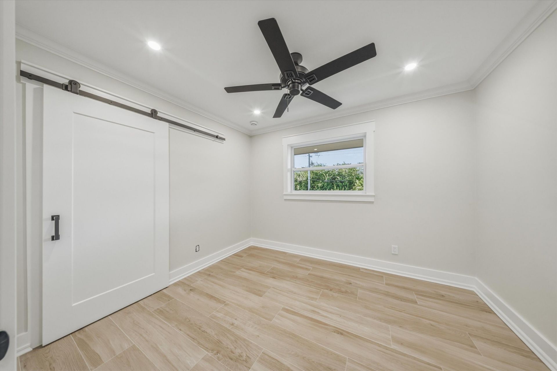 123 Venetian Way, Sugarloaf, FL 33042 Photo